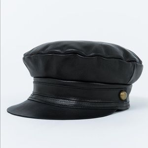 NWT - Blk leather Lack of Color Lola cap